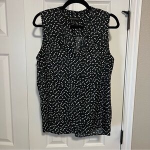 Banana Republic Black and White Polka Dot Sleeveless Blouse - M Tall